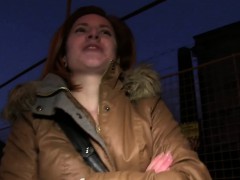 euro-redhead-flashing-breasts-in-public
